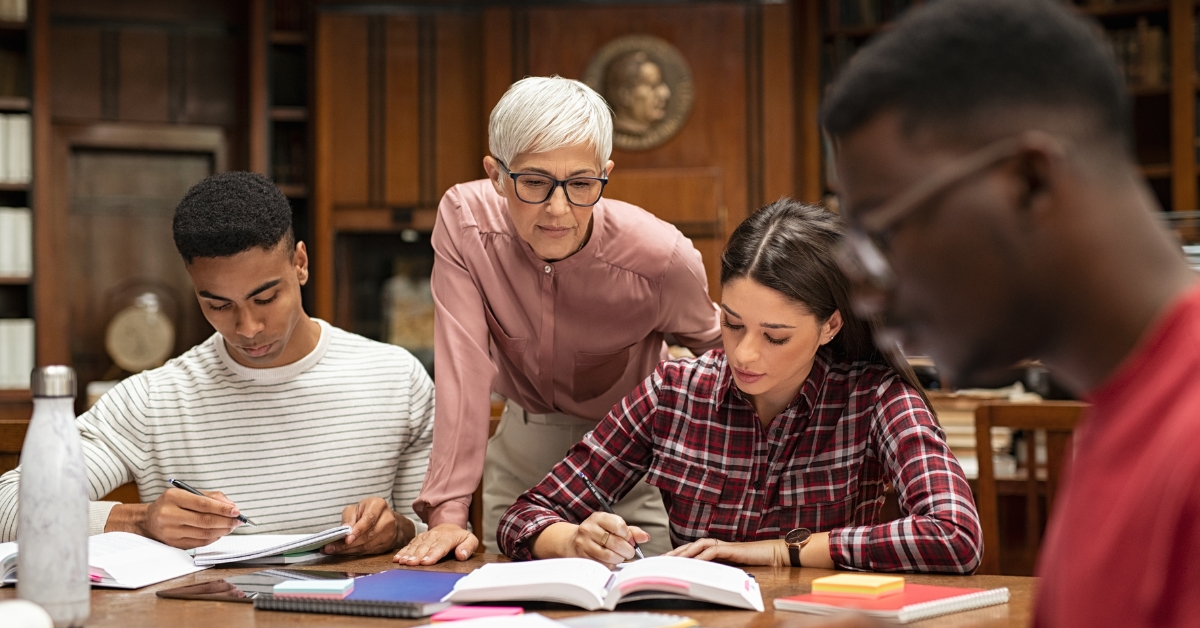 Pós-Graduação em Direitos Humanos, Educação e Cultura